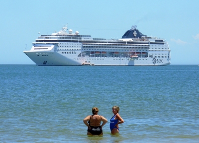 Crucero en Punta del Este (Pablo Castro)  [flickr.com]  CC BY 
Información sobre la licencia en 'Verificación de las fuentes de la imagen'